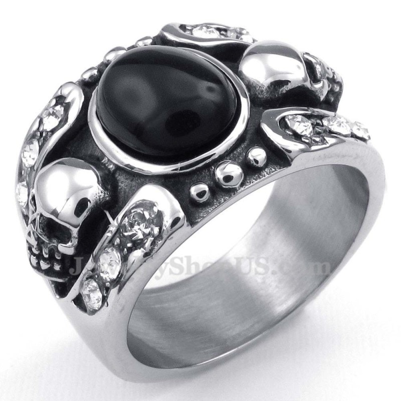 Anello Con Teschio Intarsiato In Agata Di Titanio Anello Con Teschio Intarsiato In Agata Di Titanio