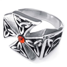 Anello A Croce In Titanio Con Zircone Rosso