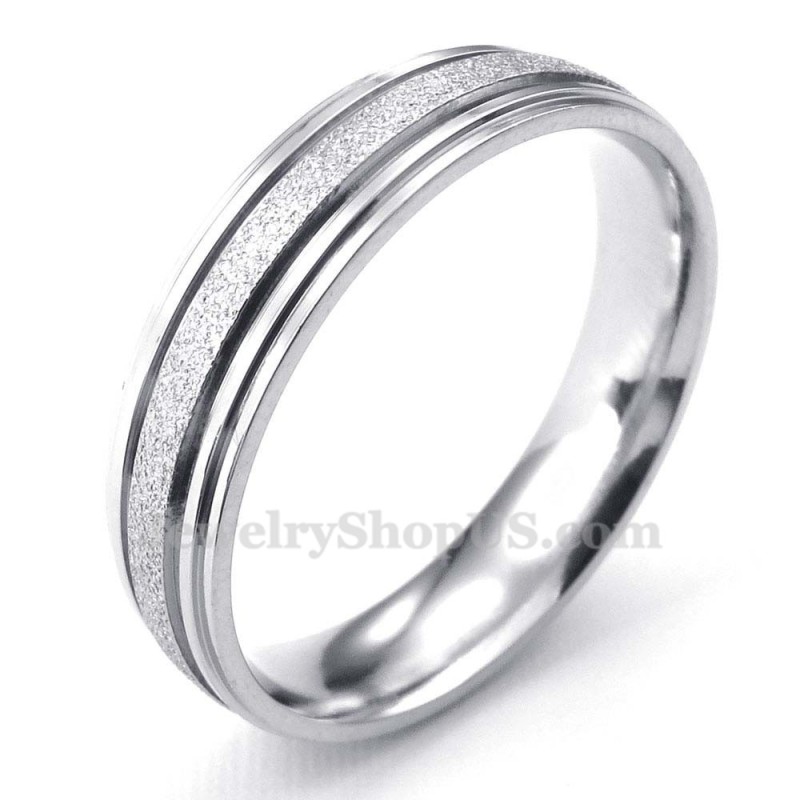 Anello Da Uomo In Titanio Sabbiato Con Ciondolo "Lovers" Anello Da Uomo In Titanio Sabbiato Con Ciondolo "Lovers"