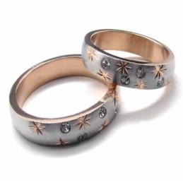 Anello A Fascia In Titanio E Oro Con Diamanti Incastonati Da 4 Mm
