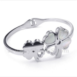 Bracciale Trifoglio In Titanio Da Uomo