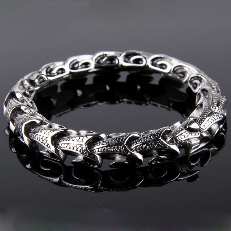 Bracciale A Catena In Titanio Da Uomo Bracciale A Catena In Titanio Da Uomo