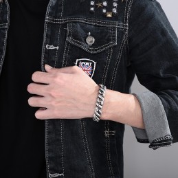 Bracciale In Titanio Lucido Ed Elegante Per Uomo