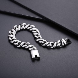 Bracciale In Titanio Lucido Ed Elegante Per Uomo