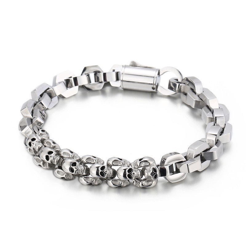 Bracciale In Titanio Poligonale Con Teschio Unito Per Uomo Bracciale In Titanio Poligonale Con Teschio Unito Per Uomo