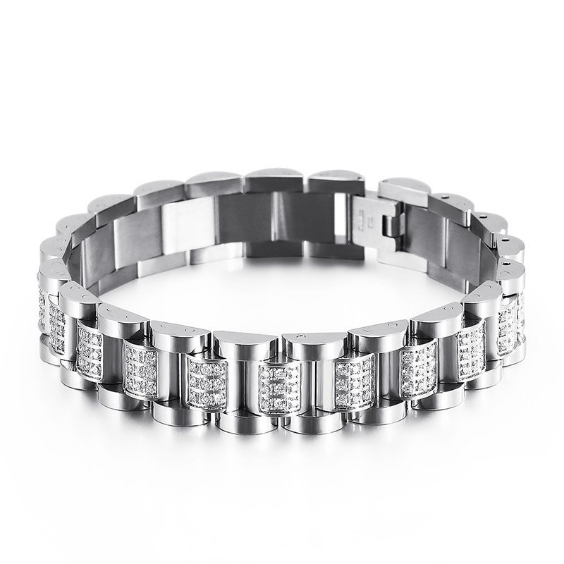 Bracciale In Titanio Da Uomo Con Diamanti Incastonati. Bracciale In Titanio Da Uomo. Bracciale In Titanio Da Uomo Con Diamanti Incastonati. Bracciale In Titanio Da Uomo.