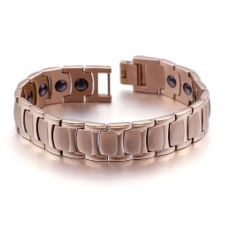 Bracciale Magnetico In Titanio Elettroplaccato Alla Moda Per Uomo