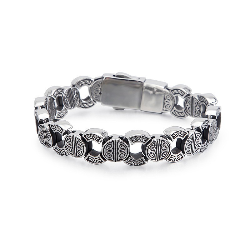 Bracciale Da Uomo In Titanio Con Teschio E Ossa Incrociate Bracciale Da Uomo In Titanio Con Teschio E Ossa Incrociate