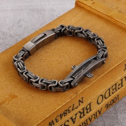 Bracciale In Titanio Con Croce Curva Sul Retro Per Uomo