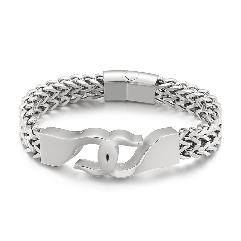 Bracciale In Titanio Con Gancio A Croce Per Uomo Con Accessori Bracciale In Titanio Con Gancio A Croce Per Uomo Con Accessori