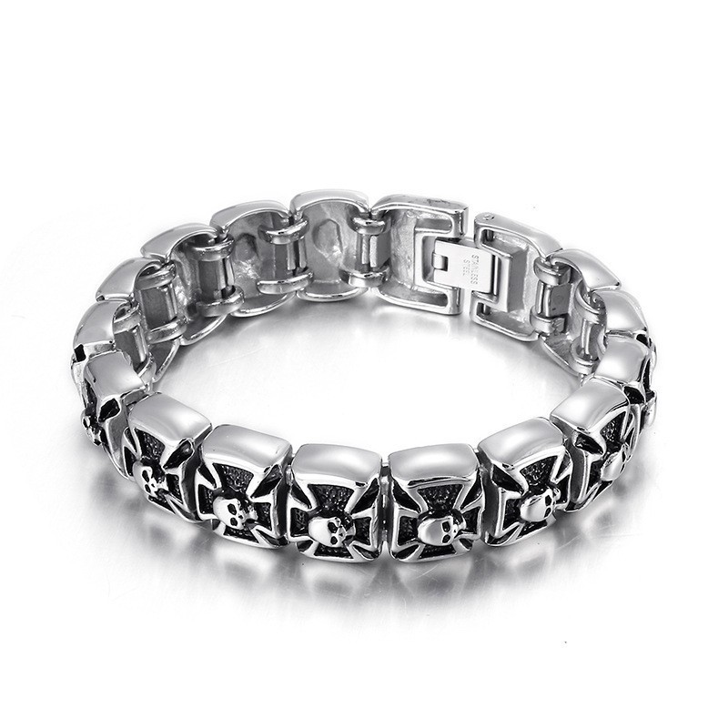 Bracciale Da Uomo In Titanio Con Teschio E Croce Fantasma Bracciale Da Uomo In Titanio Con Teschio E Croce Fantasma