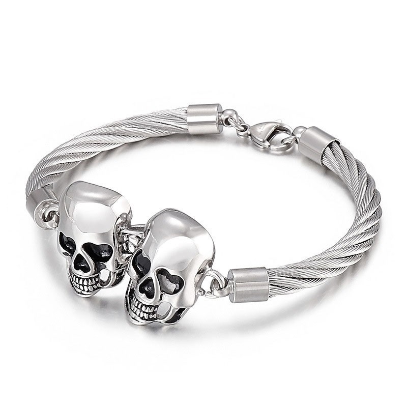 Bracciale Da Uomo In Titanio Con Doppio Teschio In Filo D'Acciaio E Moda Cool Bracciale Da Uomo In Titanio Con Doppio Teschio In Filo D'Acciaio E Moda Cool