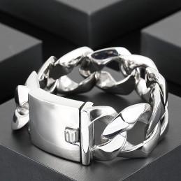 Bracciale In Titanio Lucido Da Uomo Alla Moda