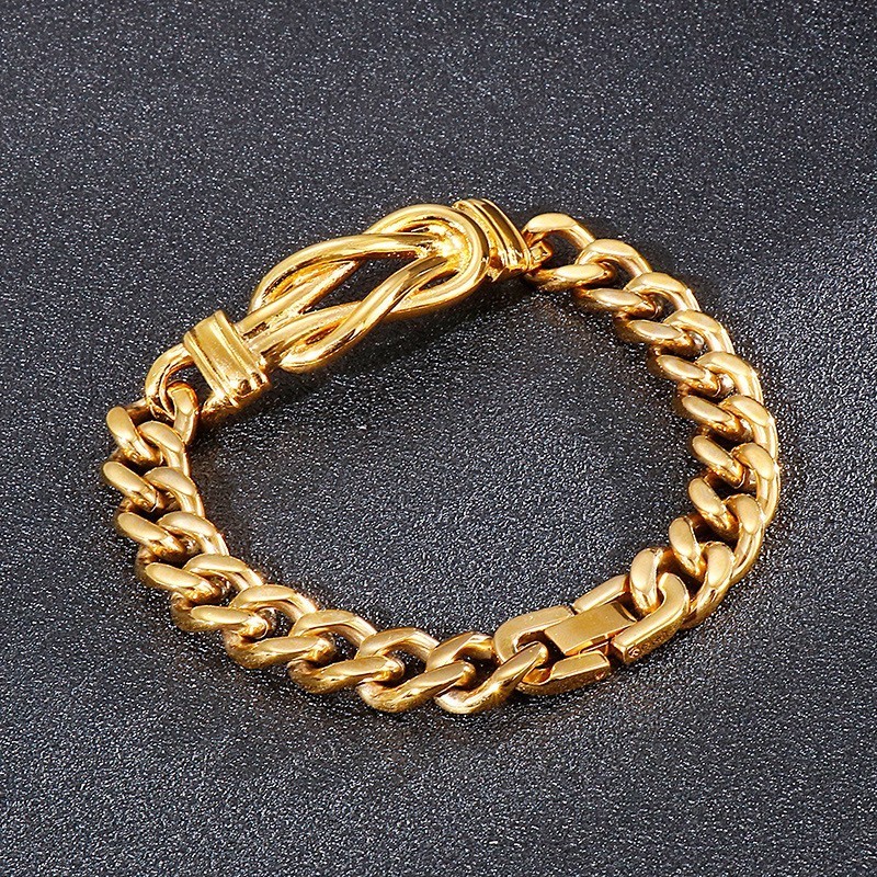 Bracciale Da Uomo In Titanio Annodato Bracciale Da Uomo In Titanio Annodato
