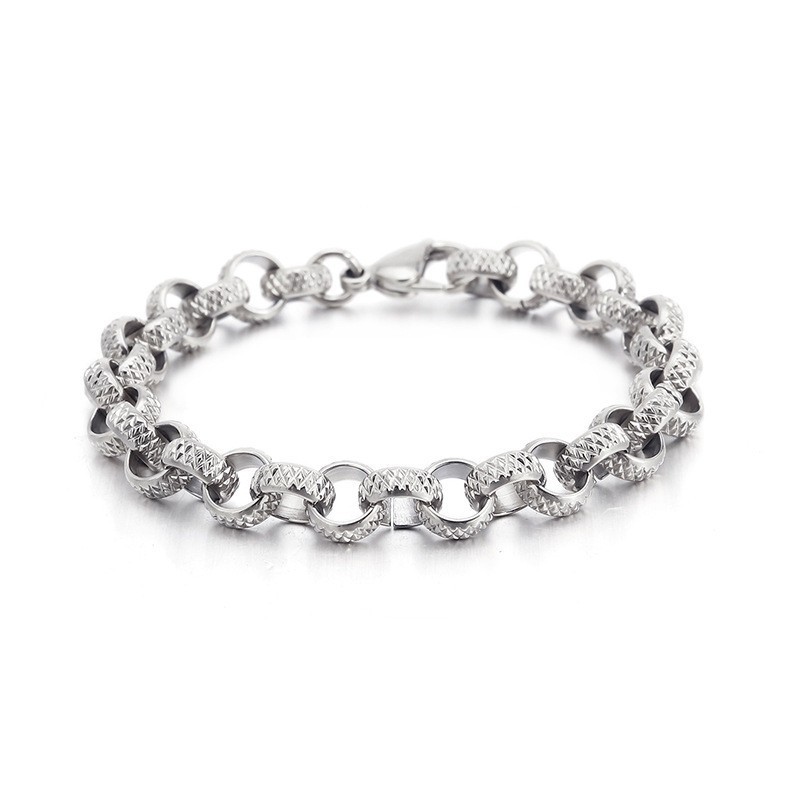 Bracciale In Titanio A Forma Di O Con Croce Antica Ed Elegante Bracciale In Titanio A Forma Di O Con Croce Antica Ed Elegante