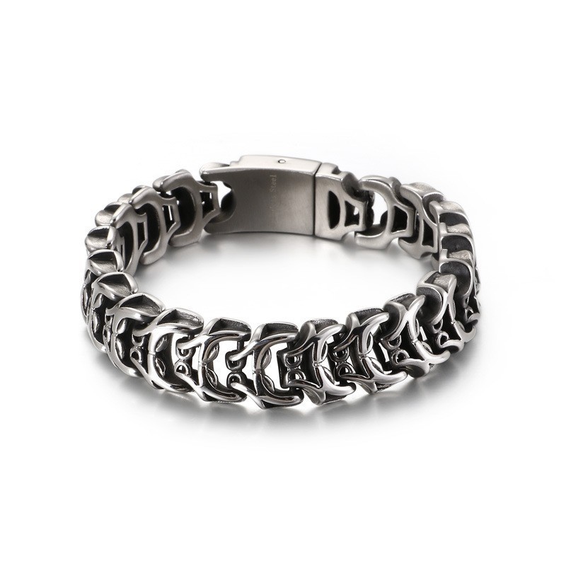 Bracciale In Titanio Esagerato E Chic Per Uomo Bracciale In Titanio Esagerato E Chic Per Uomo