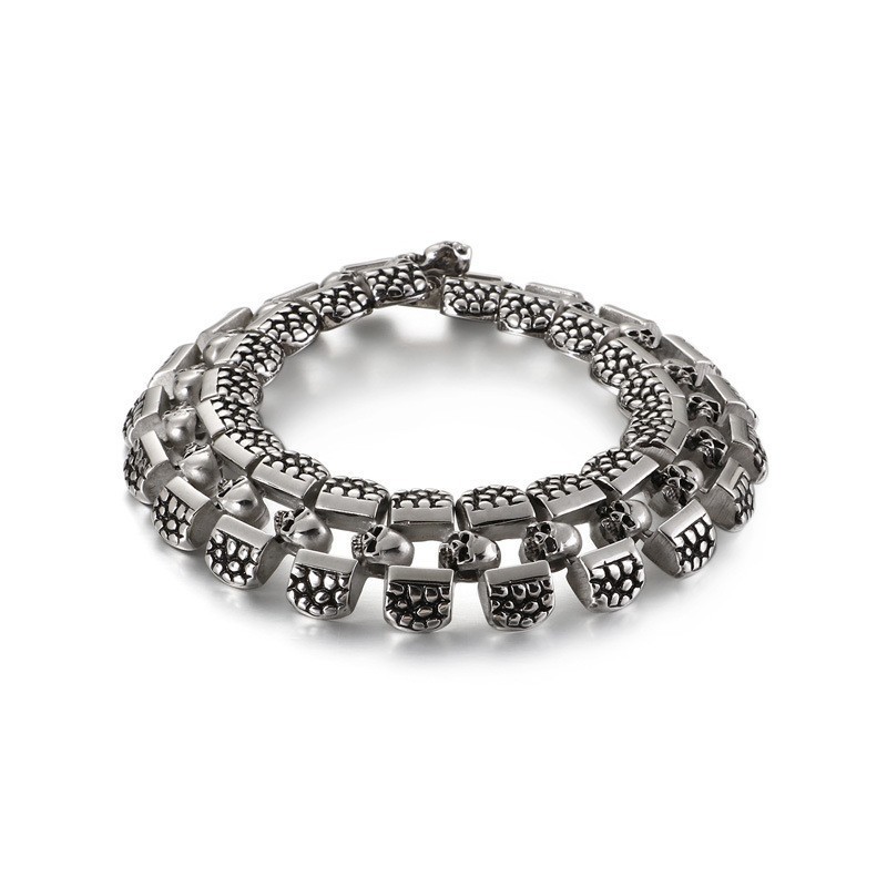 Bracciale In Titanio Esagerato E Chic Per Uomo Bracciale In Titanio Esagerato E Chic Per Uomo