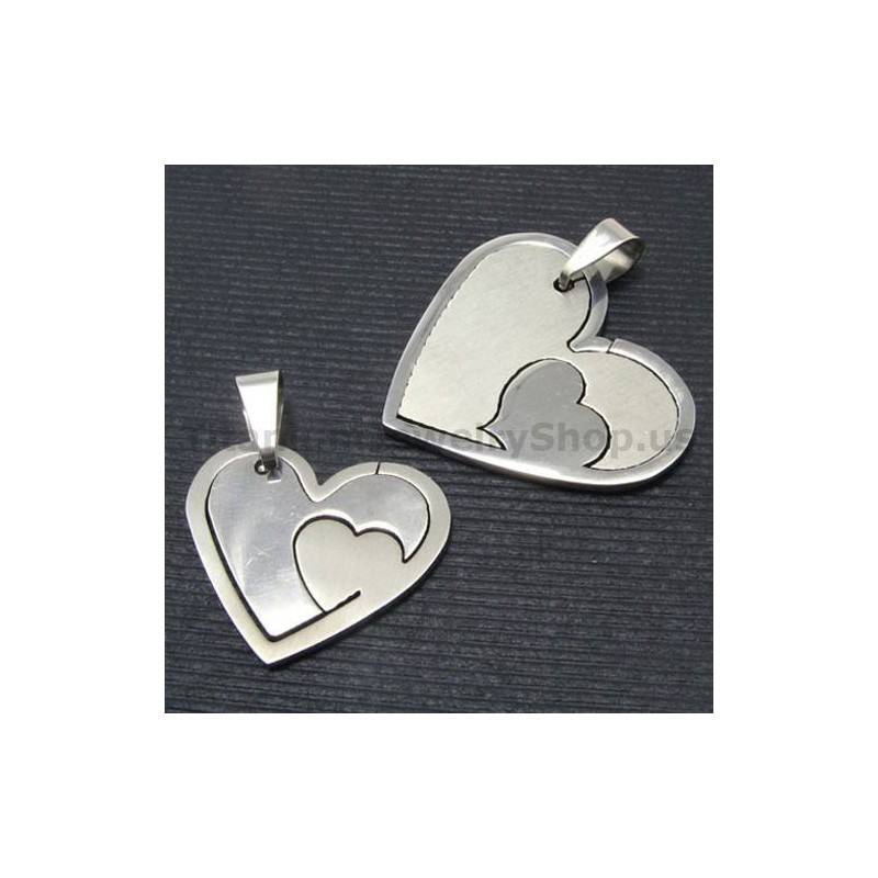 Set Coordinato Di Pendenti In Titanio A Forma Di Cuore Per Amanti - Catene Gratuite Set Coordinato Di Pendenti In Titanio A Forma Di Cuore Per Amanti - Catene Gratuite