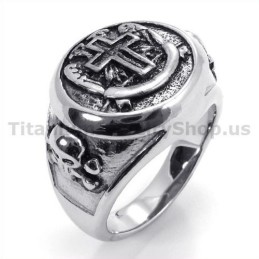 Anello Con Teschio In Titanio Con Croce