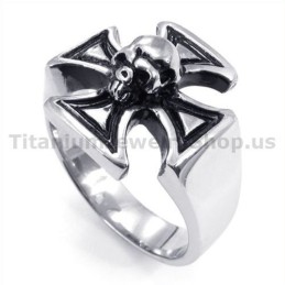 Anello In Titanio Con Teschio Incrociato