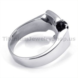Anello In Titanio Con Teschio Incrociato
