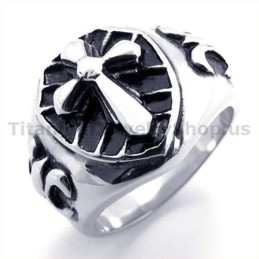 Anello In Titanio Con Croce