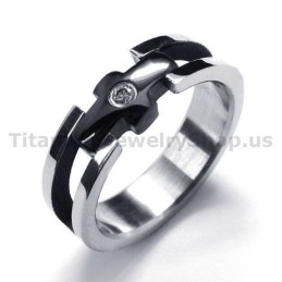 Anello In Titanio Con Croce E Diamante