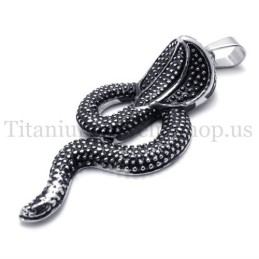 Ciondolo In Titanio Con Cobra Reale Nero