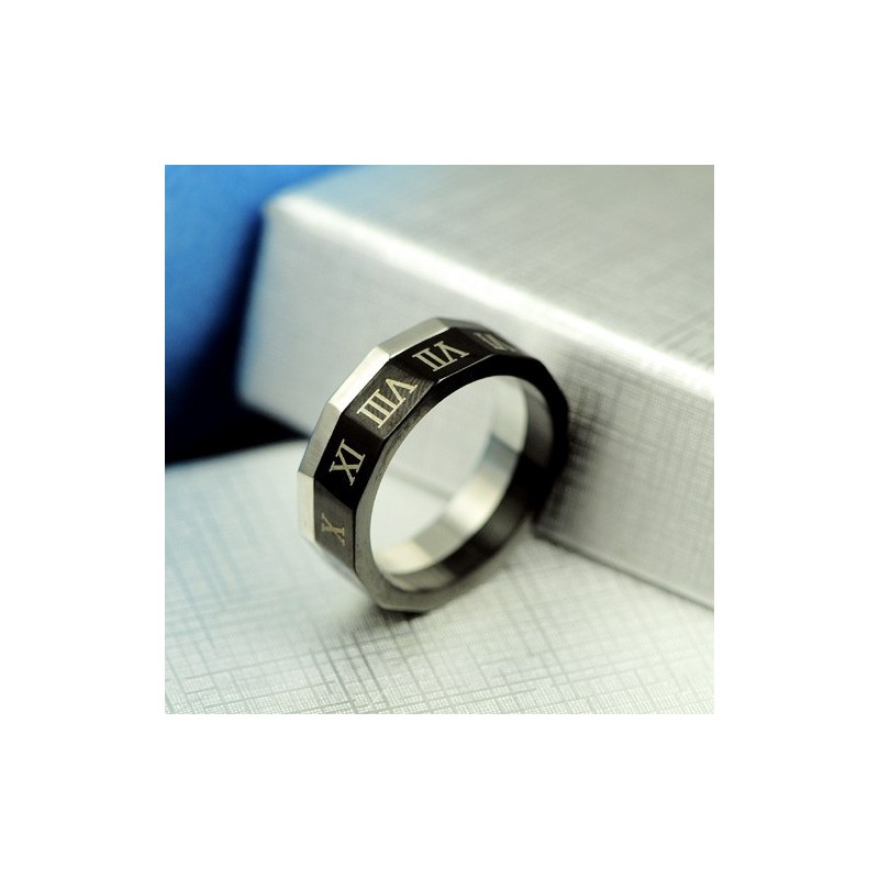 Anello Da Uomo In Titanio Con Numeri Romani Raffinati Anello Da Uomo In Titanio Con Numeri Romani Raffinati