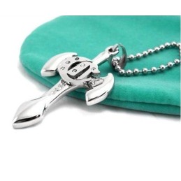 Collana Con Ciondolo A Forma Di Croce Con Spada In Titanio Puro Da Uomo