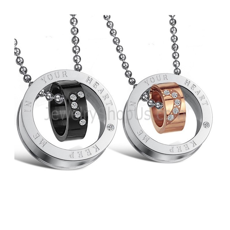 Anelli In Titanio Oro Rosa E Nero "Keep Me In Your Heart" Con Pendenti Per Amanti Con Strass E Catene Gratuite C673 Anelli In Titanio Oro Rosa E Nero "Keep Me In Your Heart" Con Pendenti Per Amanti Con Strass E Catene Gratuite C673