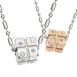 Ciondoli A Forma Di Dadi In Argento Titanio E Oro Rosa Con Strass E Catene Gratuite C309
