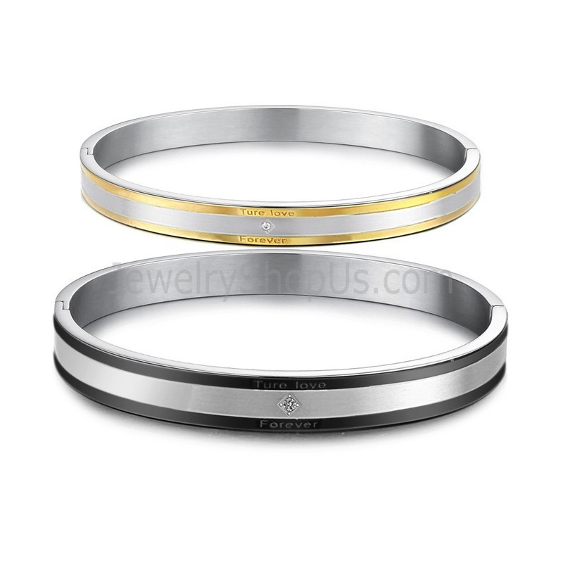 Braccialetti Di Coppia Tatanium Neri E Oro "True Love Forever" Con Strass C875 Braccialetti Di Coppia Tatanium Neri E Oro "True Love Forever" Con Strass C875