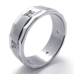 Anello In Titanio Con Diamanti