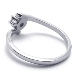 Anello In Titanio Con Diamanti Da Donna