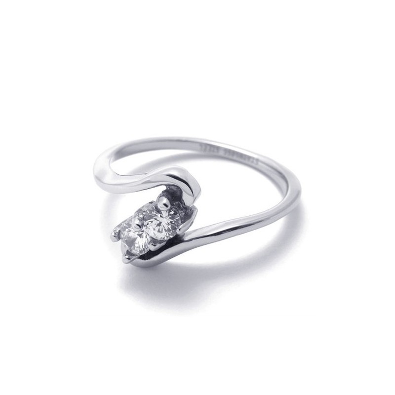 Anello Da Donna In Titanio Con Diamanti Anello Da Donna In Titanio Con Diamanti
