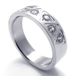 Anello In Titanio Con Diamanti