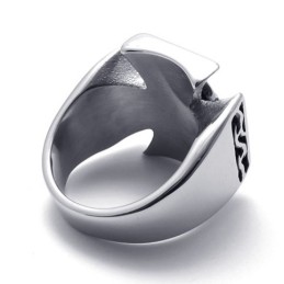 Anello In Titanio Con Teschio Incrociato