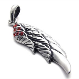 Ciondolo In Titanio Con Diamante Rosso Piuma