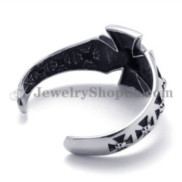 Bracciale In Titanio Con Croce Alla Moda