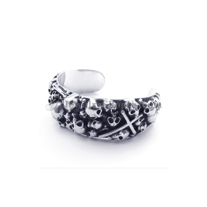 Bracciale Con Teschi In Titanio Bracciale Con Teschi In Titanio