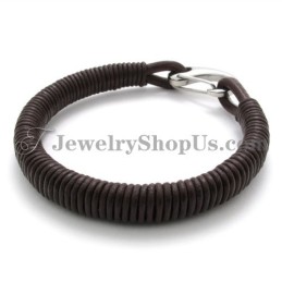 Bracciale In Pelle E Titanio Alla Moda