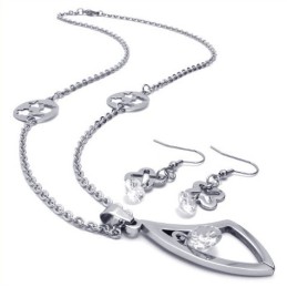 Set Di Gioielli In Titanio Di Alta Qualità, Con Design Accattivante E Brillantezza Dei Colori, Comprensivo Di Collana, Ciondolo 