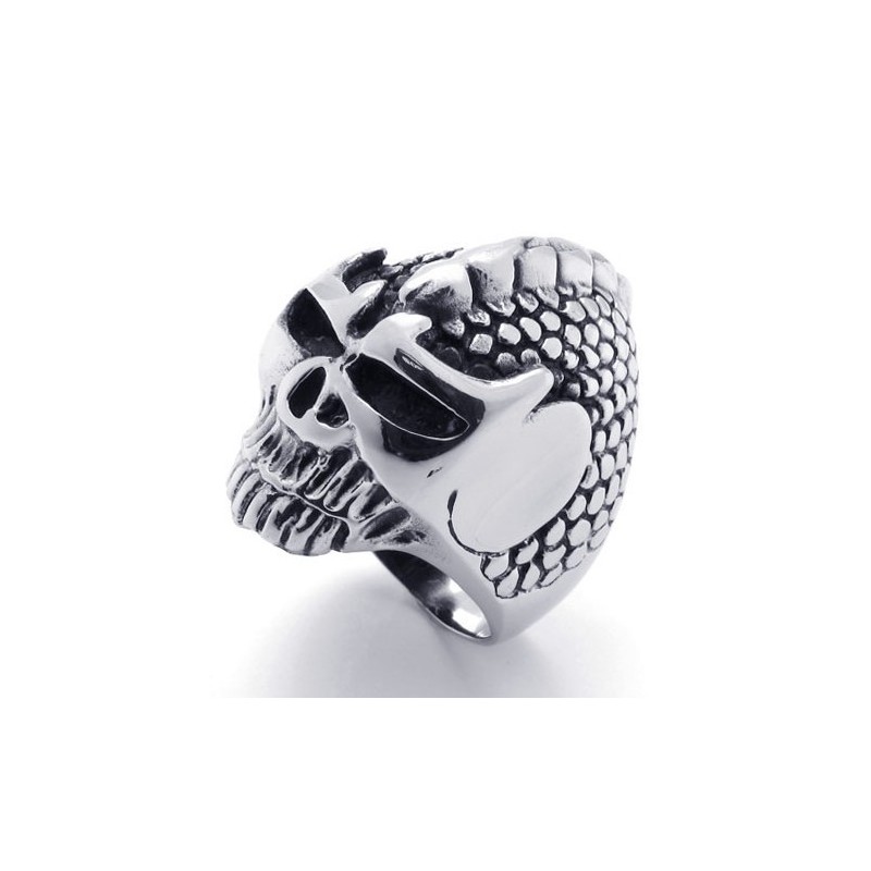Anello In Titanio Di Eccellente Qualità, Brillantezza Del Colore E Manifattura Artigianale Anello In Titanio Di Eccellente Qualità, Brillantezza Del Colore E Manifattura Artigianale