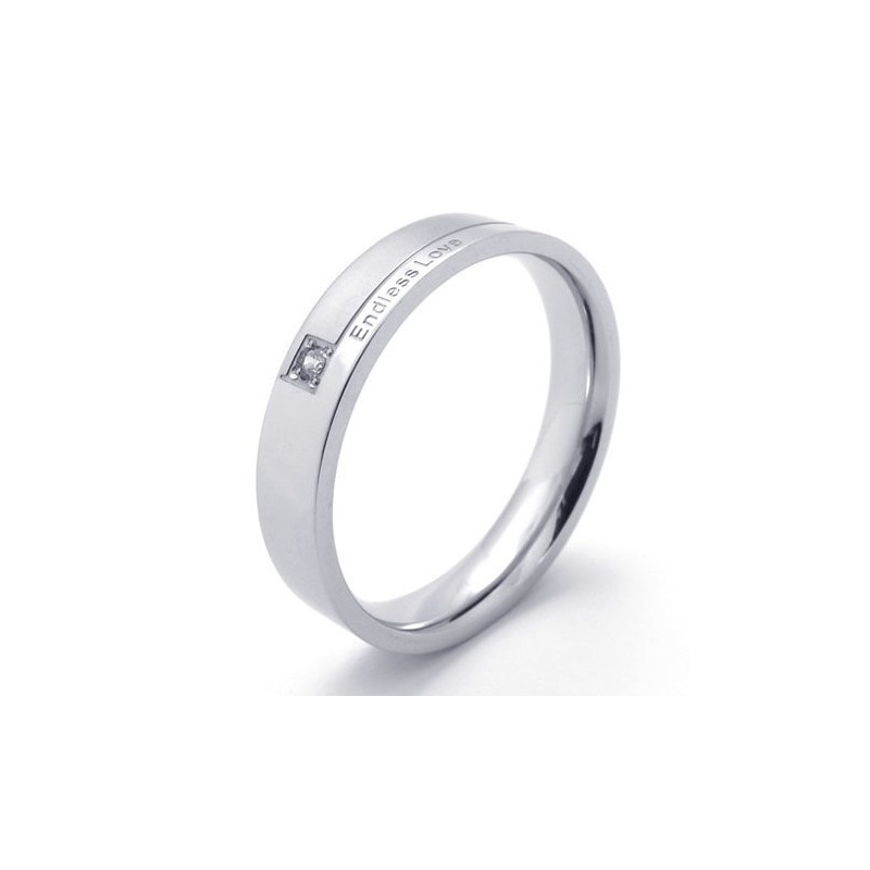 Anello In Titanio Di Qualità Stabile, Dalla Forma Elegante E Dal Colore Brillante. Anello In Titanio Di Qualità Stabile, Dalla Forma Elegante E Dal Colore Brillante.