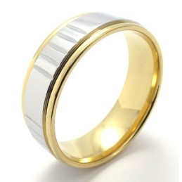 Anello In Titanio Di Alta Qualità, Brillantezza Del Colore E Durevolezza Nell'Uso.
