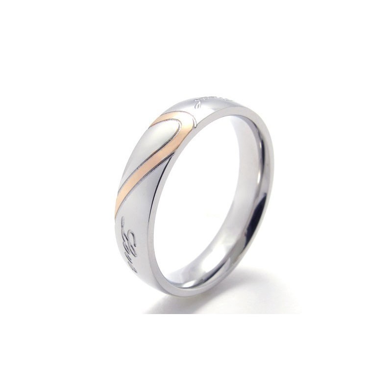 Anello In Titanio Di Qualità Superiore Con Brillantezza Dei Colori E Design Splendido Anello In Titanio Di Qualità Superiore Con Brillantezza Dei Colori E Design Splendido