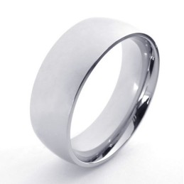 Anello In Titanio Di Qualità Stabile, Brillantezza Del Colore E Manifattura Artigianale